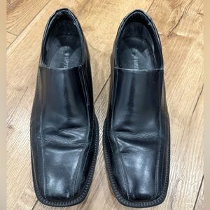 Burton black leather dress shoes
